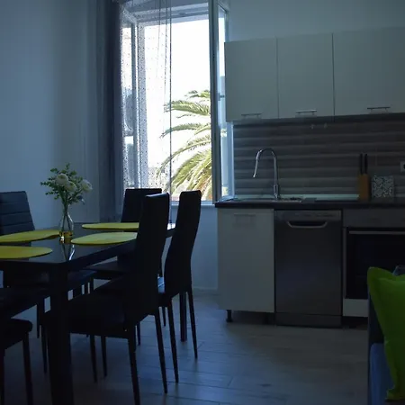 Optimist Town Center * Makarska