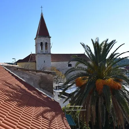 Optimist Town Center Makarska