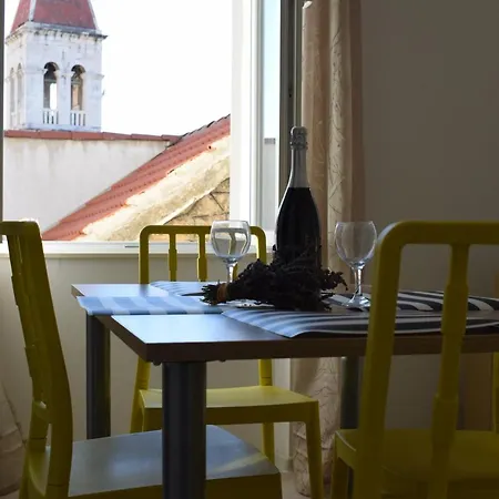 Optimist Town Center Apartment *