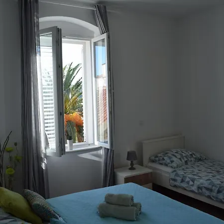 Optimist Town Center Makarska