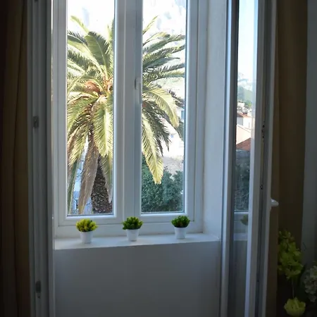 Apartment Optimist Town Center Makarska